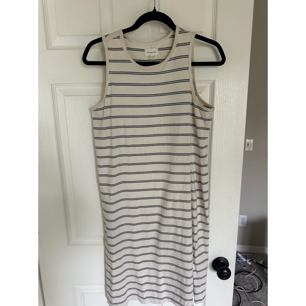 Women's Thread & Supply Dress Size M Cream and Black Striped